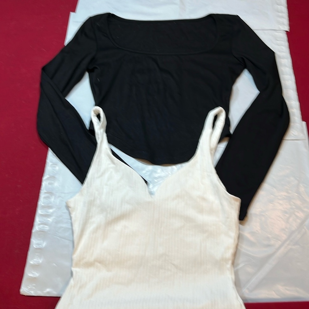 H&M CROP TOP two 2 shirts WHITE sweetheart neck ribbed black Long sleeves Small